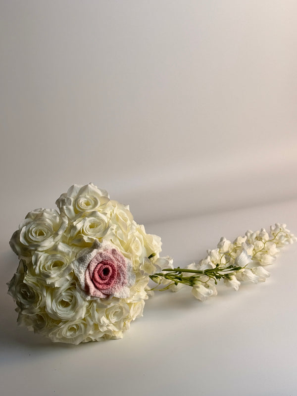 Serene Bloom - DIY Bouquet Kit